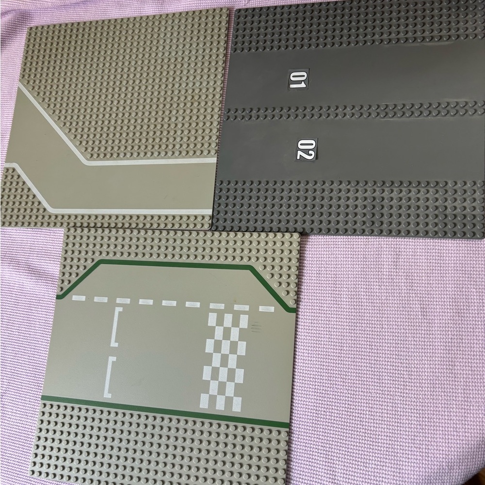 Lego Town vintage baseplate 32x32 grey : road  & race track checkered gray lot